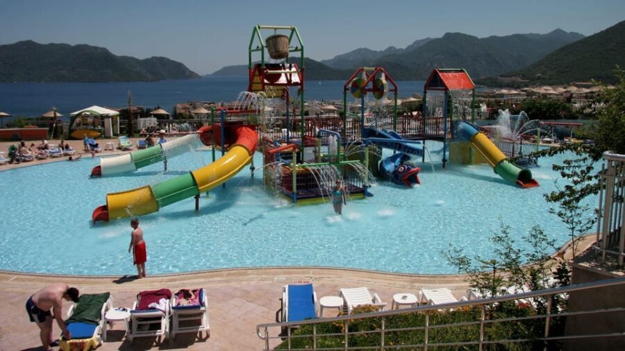 Marmaris: Aqua Dream Waterpark Entry Ticket & Hotel Transfer - The Highlights: Pools, Slides, and More