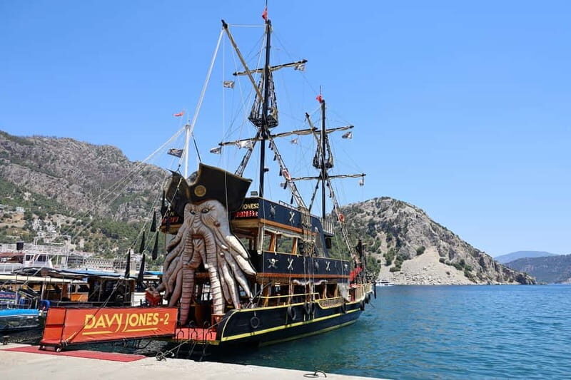 Marmaris: Pirate Boat Trip with Meal, Drinks and Transfer - The Experience: A Closer Look at the Details