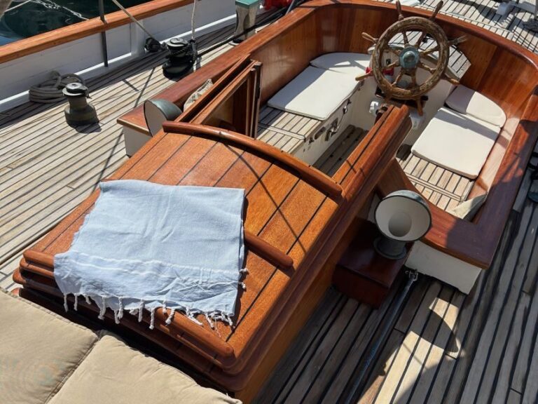 Marseille: Sailboat cruise with lunch, swim and organic wine - What to Expect on This Tour