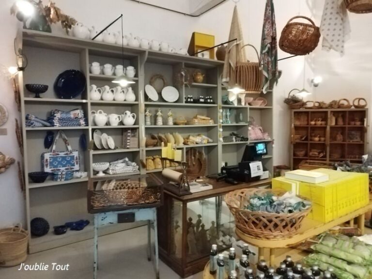 Marseille seen from the inside, Local Experiences - The Itinerary: What You’ll See