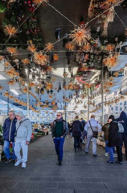 Marseilles Festive Spirit: A Christmas Walking Tour - What to Expect from the Itinerary