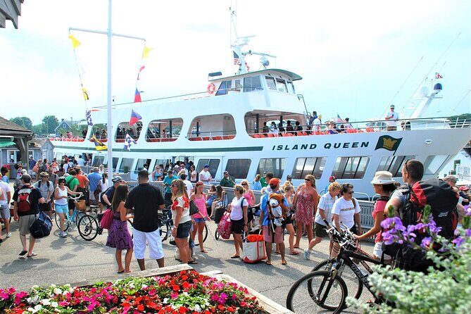 Martha's Vineyard Daytrip from Boston with Round-Trip Ferry & Island Tour Option - FAQs
