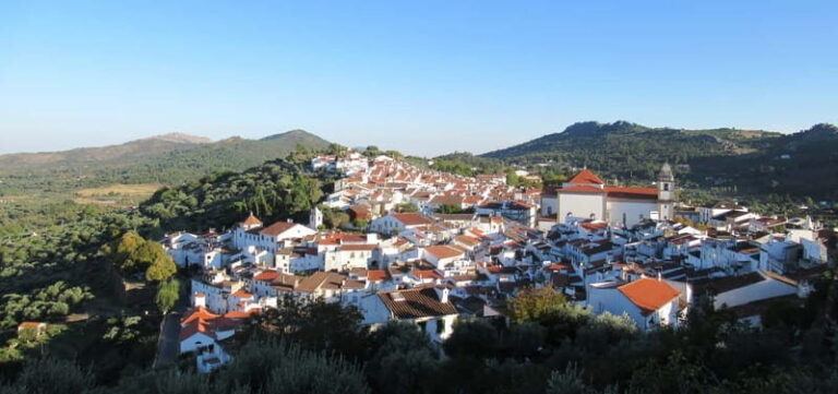 Marvão: Megalithic Monuments Private Tour with Hotel Pickup - Scenic Drive Along Serra de São Mamede Natural Park