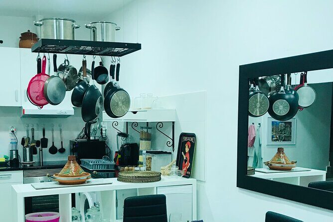 Master Moroccan Tajine Hands On Workshop - A Deep Dive into the Experience