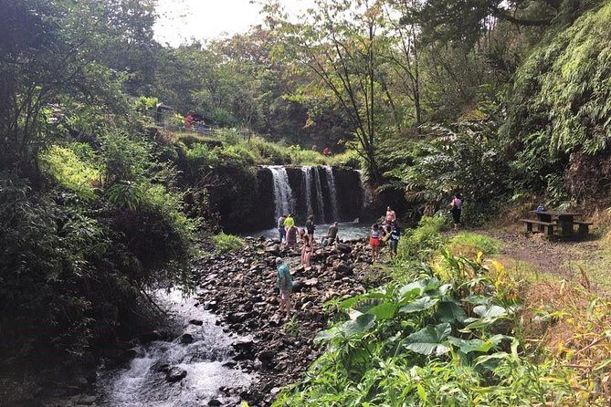 Maui Tour : Road to Hana Day Trip from Lahaina with Pick-up - The Iconic Route: Over 600 Turns & Scenic Drive