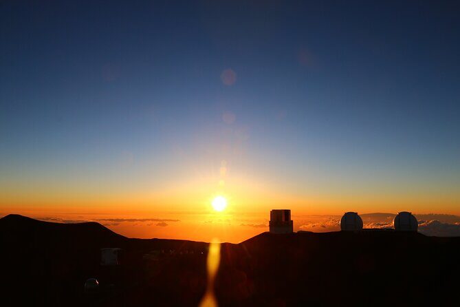 Mauna Kea Summit Tour with Free Night Star Photo - The Price and Its Value