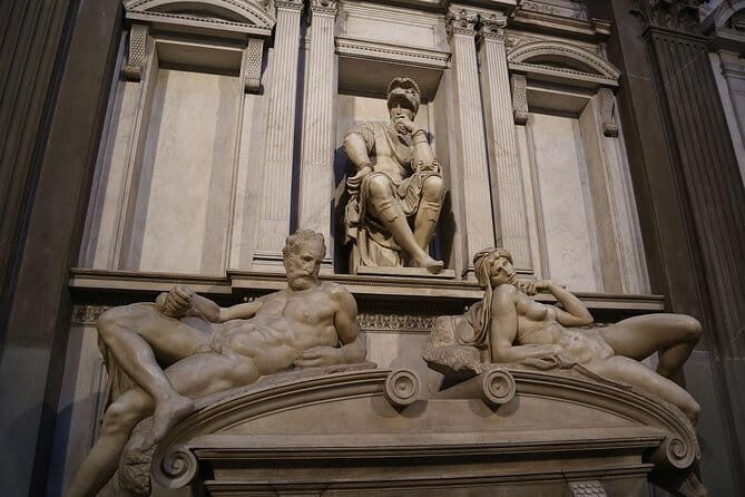 Medici Tour: history and secrets through the Family monuments - Small Group - Who Will Appreciate This Tour