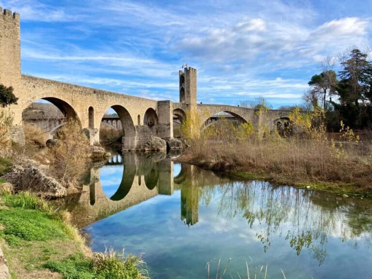 Medieval Towns and Nature Parks Exclusive Trip with Pickup - The Real Value in the Experience