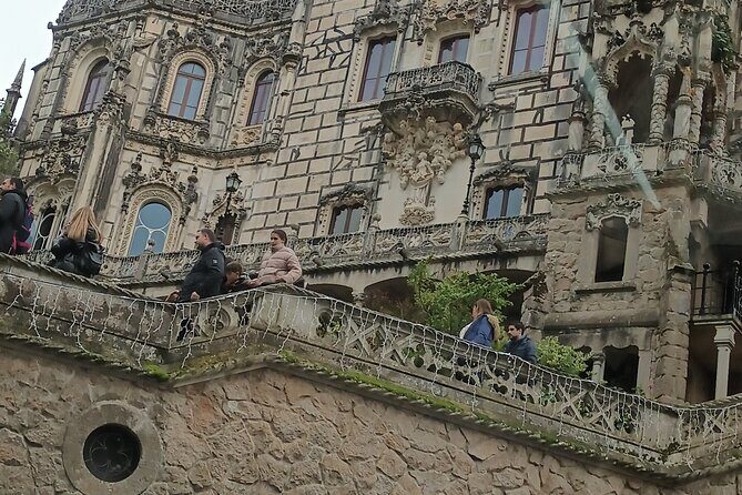 Medieval Vila de Sintra Tour from Lisbon in Mercedes de Luxo - Why This Tour Might Be Perfect for You