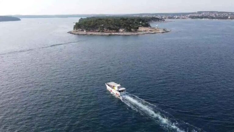 Medulin: Private Boat Tour with Drinks and Snacks - Who Should Consider This Tour?