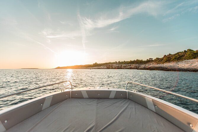 Medulin: Private Sunset Boat Cruise with Wine Tasting - Included & Not Included