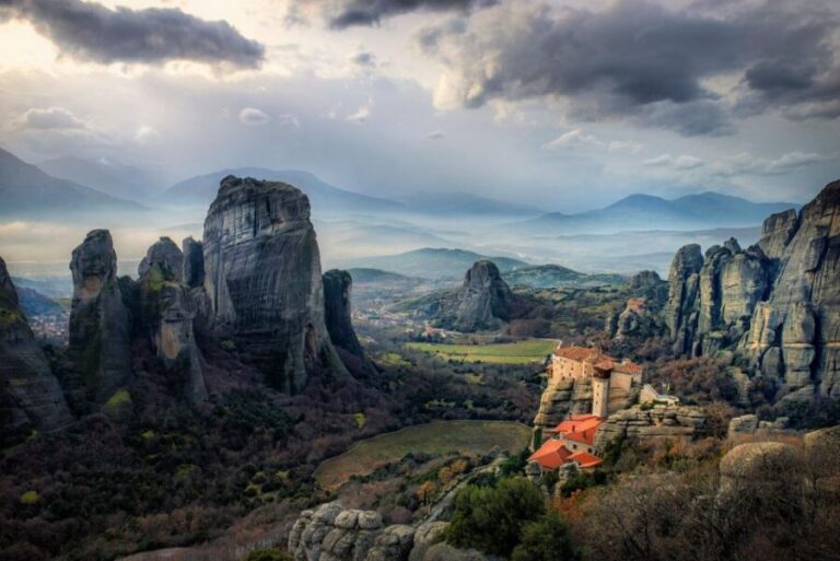 Meteora Monasteries Private Full Day Tour & Great Lunch - Who Should Consider This Tour?