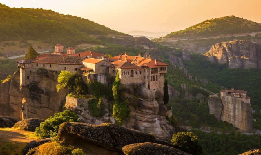 Meteora: Monasteries Tour, Lunch, and Athens Transfer Option - The Value of Guided Tours in Meteora