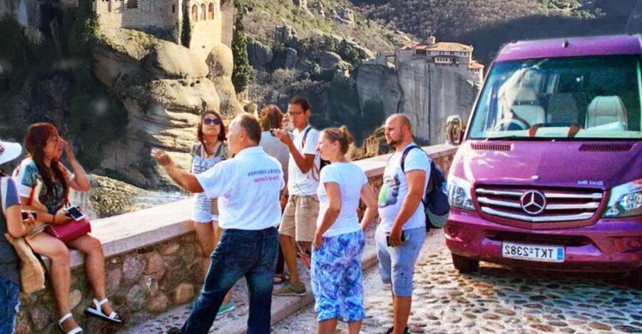 Meteora: Panoramic Morning Small Group Tour with Local Guide - Itinerary Breakdown