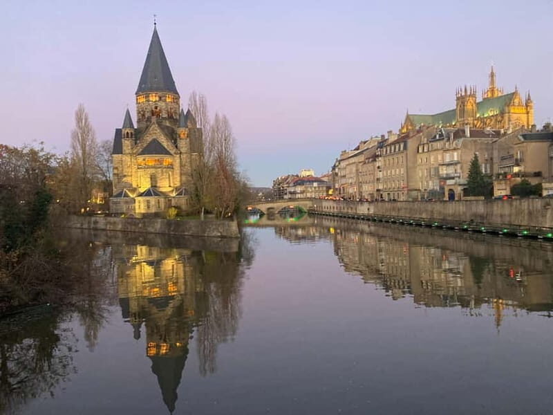 METZ WITHOUT DETOURS: TOUR WITH A PROFESSIONAL GUIDE - Discovering Metz Cathedral and Its Art