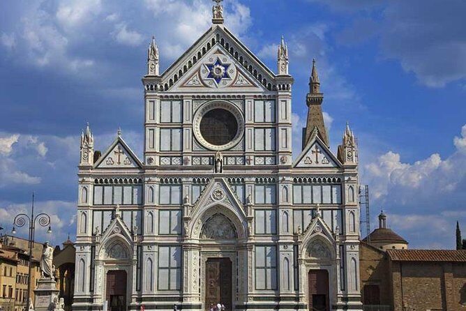 Michelangelo' House and Santa Croce Basilica Private Tour - Starting Point and Logistics