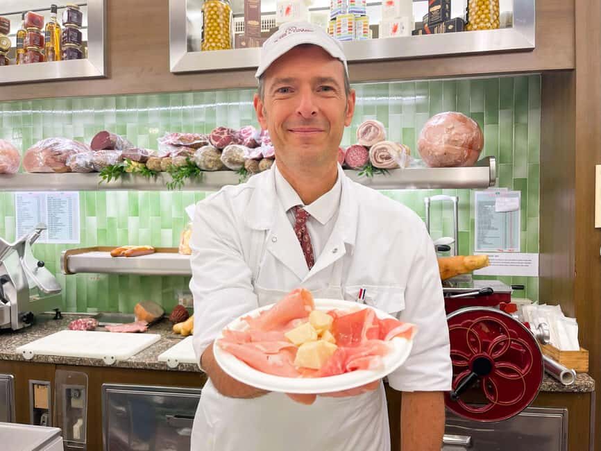 Milan: Food tasting tour of Hidden Gems (Small Groups) - What Makes This Tour Stand Out