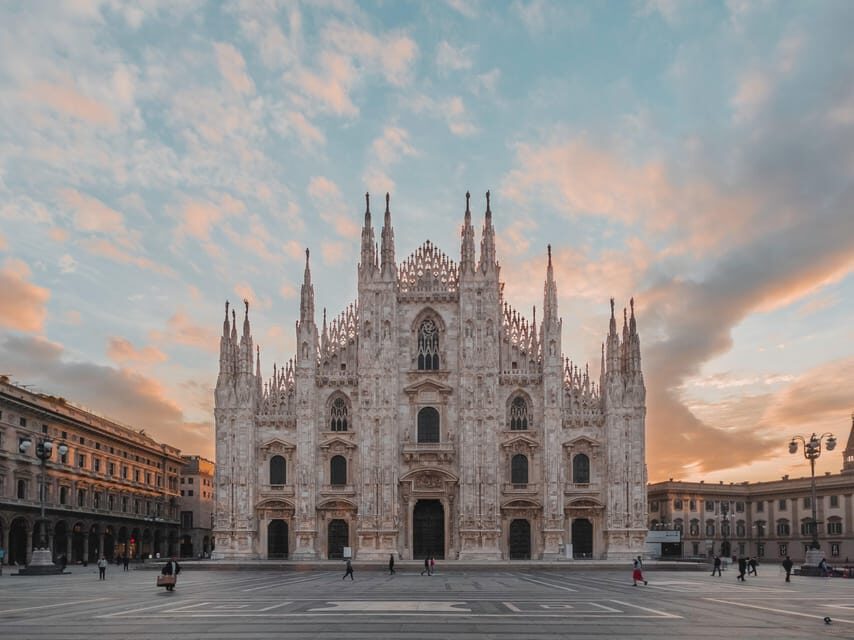 Milan: Night Tour by Bus - The Practicalities: What’s Included and What’s Not
