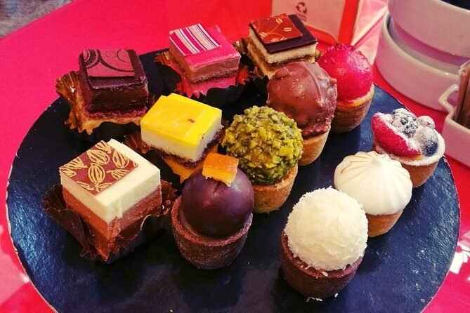 Milan: Sweet Delights Patisserie Tour by Do Eat Better - The Experience Through the Eyes of Travelers