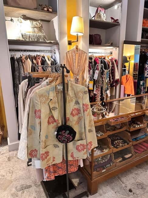 Milan: The Ultimate Vintage Shopping Guidebook - Why This Guide Is Worth Considering