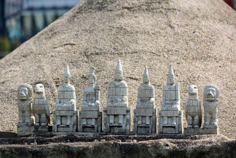 Miniatürk Istanbul Private Guided Tour & Optional Transfers - The Experience on the Ground