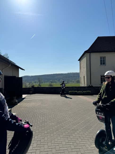 Moated castles, distillery, and the Muttental valley  Segway tour of Kemnade - Practicalities and considerations