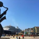 Molde: Atlantic Ocean Road & Varden Audio Guide Bus Tour - What Makes It Worth It