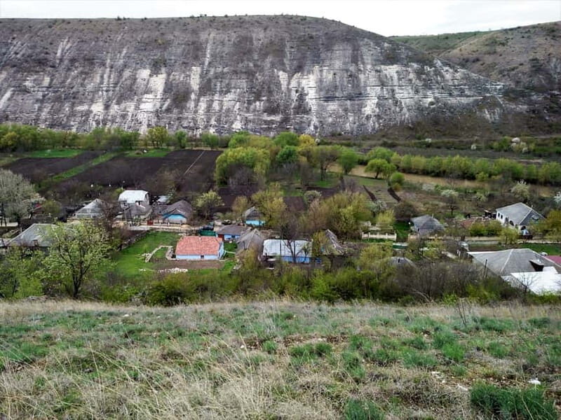 Moldova:Old Orhei Archeological Complex unique cave&Curchi - The Transport and Group Dynamic