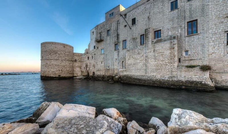 Molfetta: tour of the main attractions of Molfetta - Exploring the Itinerary
