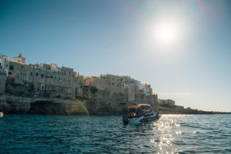 Monopoli: Exclusive Shared Boat Tour - Discovering Monopoli and Polignano a Mare from the Water