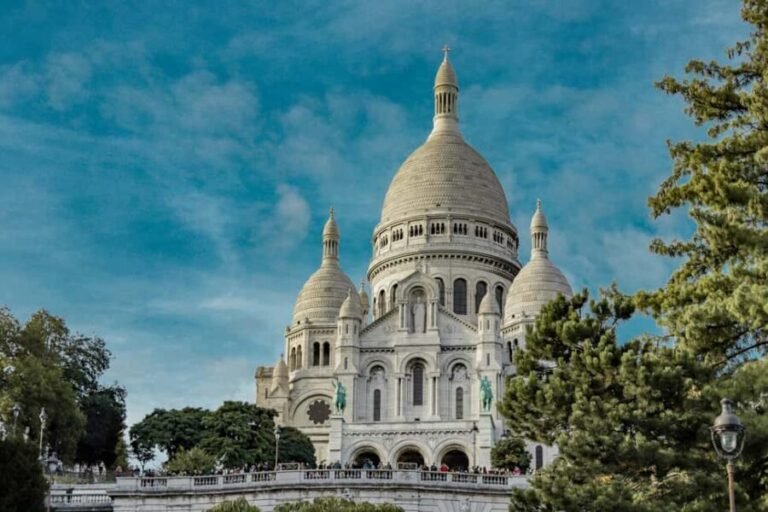 Montmartre : private family tour - Benefits of the Tour Experience
