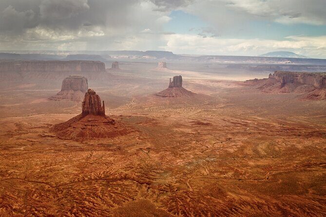 Monument Valley and Canyonlands National Park Combo Air Charter - An In-Depth Look at the Experience