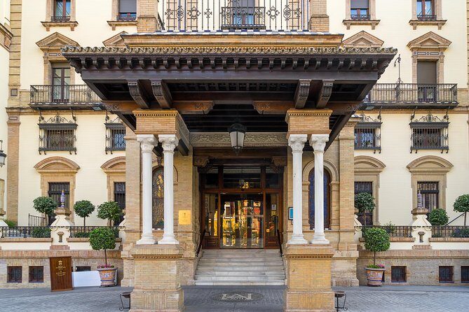 Monumental Economic tour with booking fee Seville - The Itinerary and Highlights