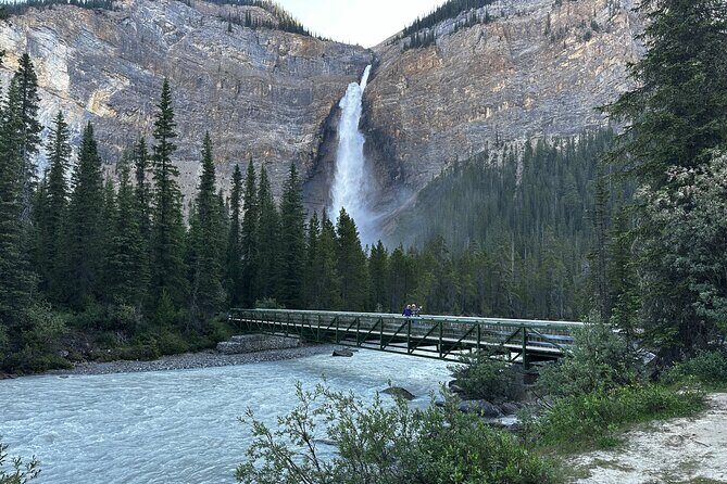 Moraine and Lake Louise with Yoho National Park Private Tour - The Experience: What We Loved