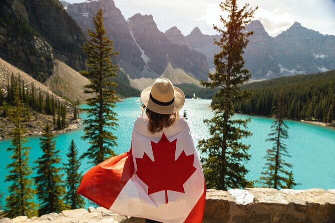 Moraine Lake and Lake Louise Tour from Calgary - Canmore - Banff - Transportation and Group Dynamics