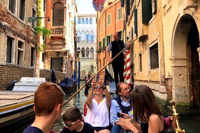 Morning Walking Tour of Venice Plus Gondola Ride - Who Should Consider This Tour?