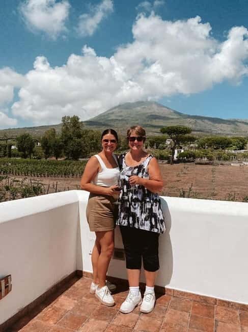 Mount Vesuvius: Vineyards Tour with Wine Tasting and Lunch - The Practical Side: Logistics and Value