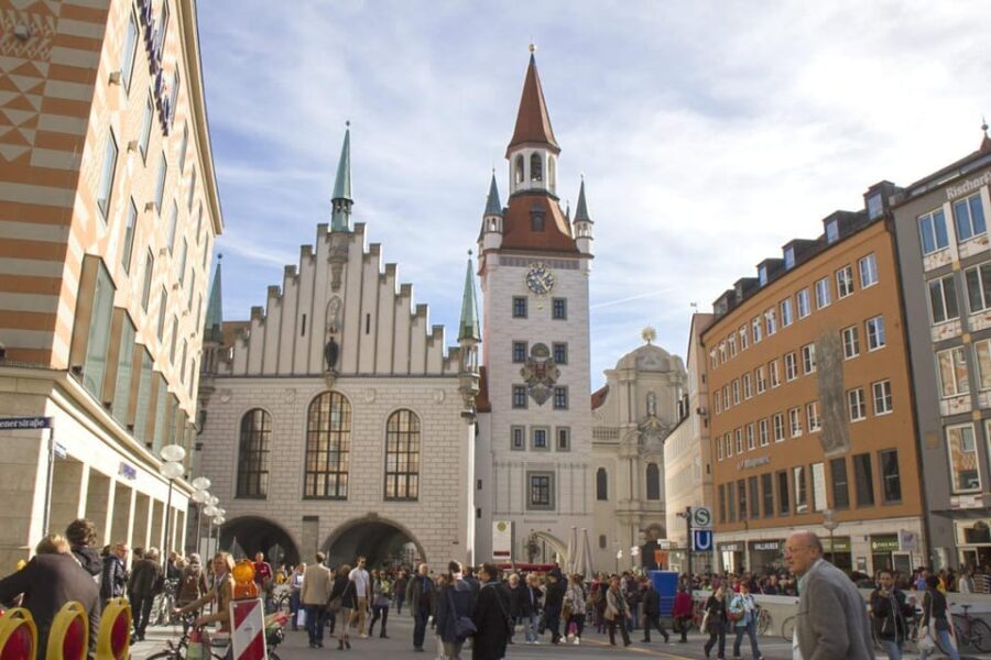 Munich: Bike Tour 3-Hour Guided City Tour - Practical Details and Tips
