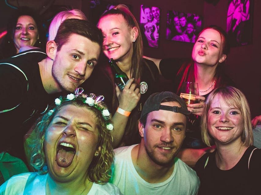 Munich: Private pub crawl with insider-guide & free shots - The Experience and Value