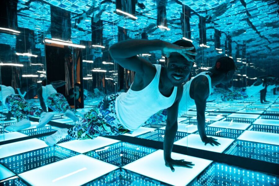 Munich: Studio of Wonders Entry Ticket - The Fun and Quirky Photo Sets