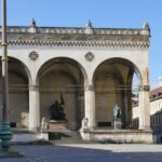 Munich: Walking Tour Old Town and Viktualienmarkt - What’s In and What’s Out