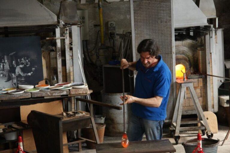 Murano, Burano, Torcello: Tour with Guide & Glass Factory - Murano: Glassmaking and Craftsmanship