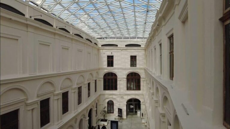 Museo Czartoryski: Visita in italiano e salta la fila. - What You Can Expect from This Tour