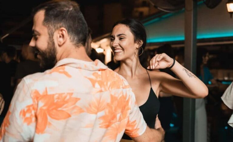 Mykonos Salsa Lovers Dance Experience - The Breakdown of the Experience