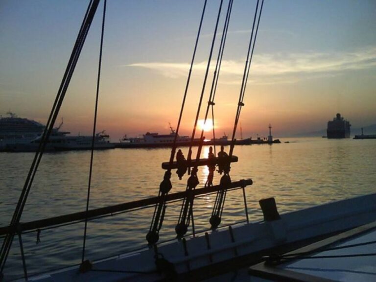 Mykonos: Sunset Cruise with Drinks - The Experience for Different Travelers
