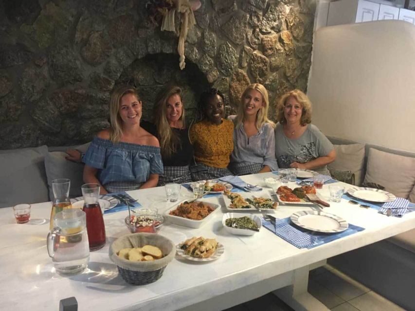 Mykonos: Traditional Lunch or Dinner at the Mykonian Spiti - The Meal and Its Setting
