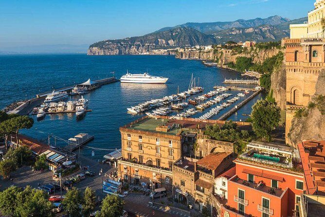 Naples cruise excursion day tour Sorrento Amalfi coast Positano Pompeii - The Itinerary in Detail