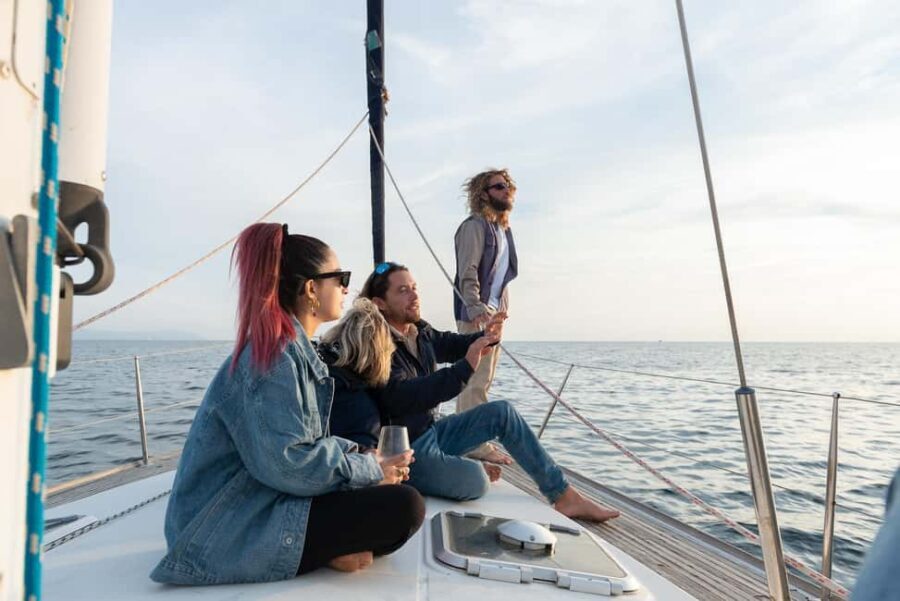 Naples: Mini sailing lesson with navigation and aperitif - Key Points