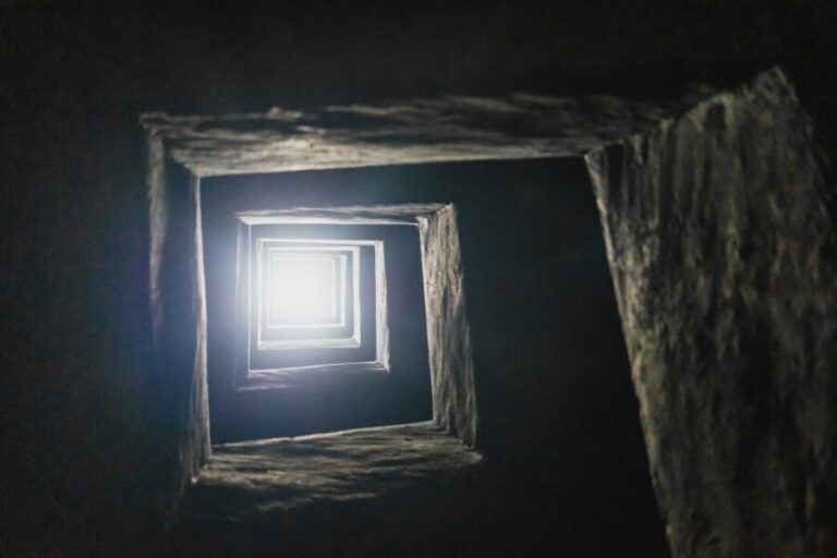 Naples: Naples Underground Entry Ticket and Guided Tour - What the Tour Entails