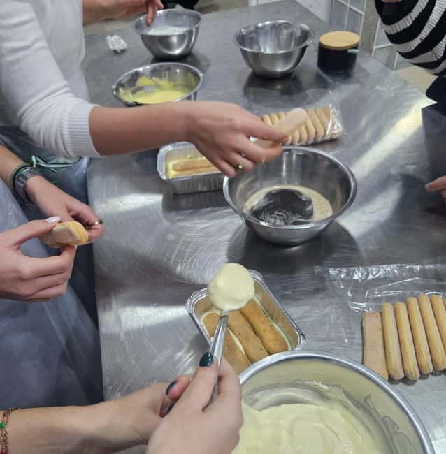 Naples: Neapolitan Pizza and Tiramisu Cooking Class - Who Is This Tour Best For?